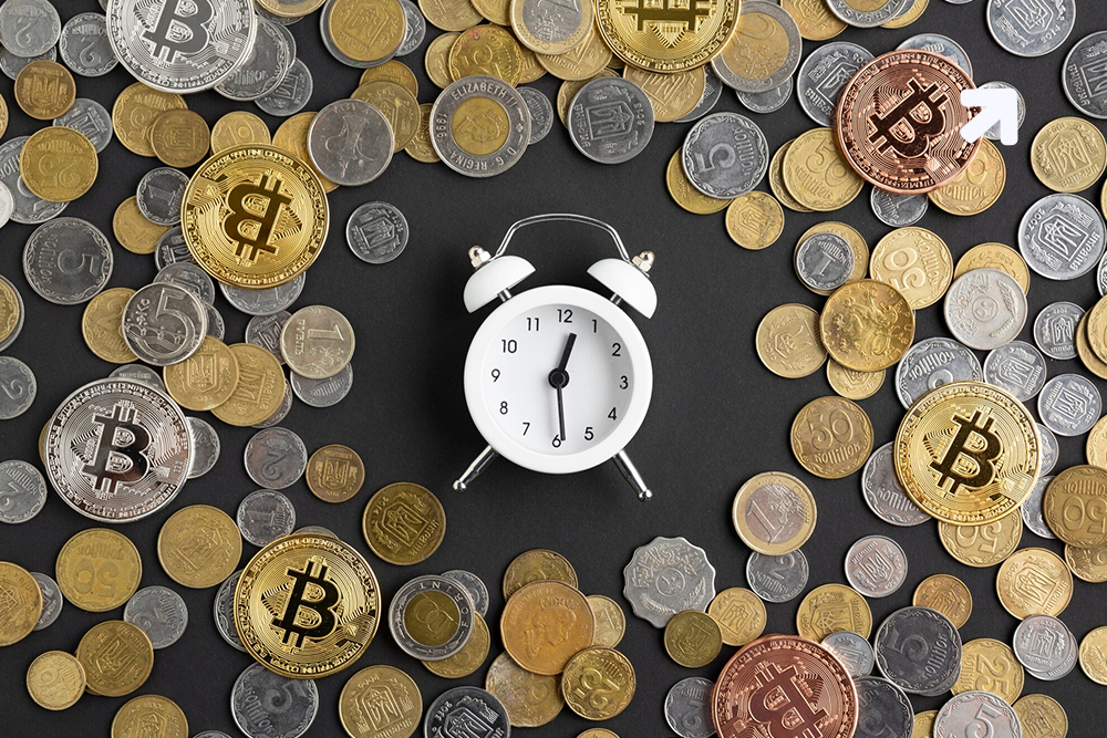 Bitcoin Price Shoots Up To $12K After Rising $500 in 10 Minutes